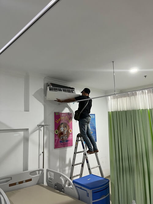Galeri Service AC September 2025 UD Wisma Teknik Ponorogo (12)